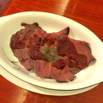 巴里食堂 - 牛肉の低温ローストビーフ