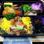 花善 - 彩華鶏めし弁当  （税込 １,６８０円）✱要予約✱