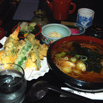 由屋 - 天ぷらそば