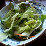 御飯屋  おはな - カレーに付いてくるサラダもとても美味しかった。