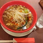 中国麺家 - 酸辣湯麺￥749+税