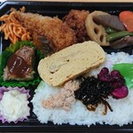 はなまるダイニングセレクト - こしひかり味わうお弁当¥630-