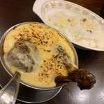 トマト - チキンカレー、チーズ