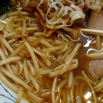 らーめんと餃子のカエル家 - もやしラーメン
