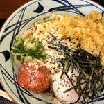 Marugame Seimen - 明太チーズ釜玉　590円　+天かす