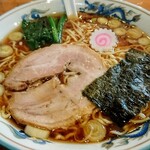 かまや食堂 - 唯一無二の麻薬系中華そばです（笑）