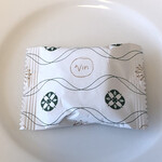 佳賓餅家 - コーヒーヌガー