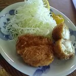 あげ藤 - ホタテフライ（単品）も大好物