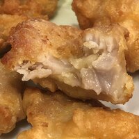 梅蘭 御茶ノ水ワテラス店 - から揚げの断面アップ