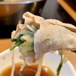 Shabu sai - たっぷりの野菜を豚バラで巻いていただきます