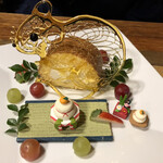 鶏料理ひとりひとり - 来年の干支飴細工