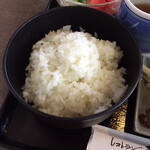 レストラン東郷 - ご飯は普通盛り