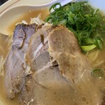 豚骨ラーメン 壱流 - 鶏豚骨ラーメン（￥750）