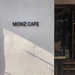 MONZ CAFE - 外観