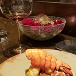 かわ村 - オマール海老のポワレ ジロール茸のソース ローゼルの香り