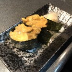 すし居酒屋 樽 - 生ウニ軍艦