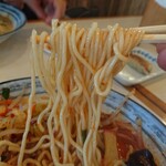 長崎らーめん 西海製麺所 - 麺リフト