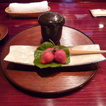 草喰 なかひがし - 2012年3月デザート　甘酒と朝どりイチゴ