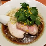 麺屋 六感堂 - 醤油グリーン麺 ゆずみつば