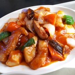 中華　十八番 - 酢豚定食(940円)　酢豚アップ