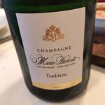 ラミティエ - シャンパーニュ ブリュット トラディション /マリエ ドゥメ