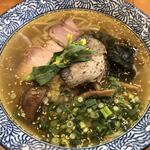 らーめん森や。 - 塩鰹そば　文献で最古の調味料と言われている塩鰹