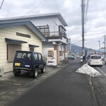 山崎家うどん - 2019/12/30
焼肉定食 700円 うどん大 100円 天ぷら100円＝900円