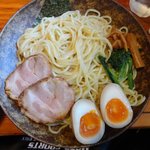 はぐるま - 満足のトッピング。具はつけ汁につけて少し温めた方がうまし。