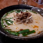 東平軒 - 豚骨台湾ラーメン、豚骨と台湾は私には合わなかった