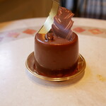 パティシエ・エイジ・ニッタ - 