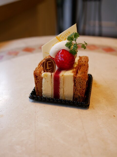 Patissier Eiji Nitta, Nishinomiya, Japan