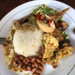 Warung Nasi Ayam Ibu Oki - 