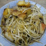 まるしん - モヤシ炒め