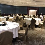 Shangri-La's Far Eastern Plaza Hotel - 