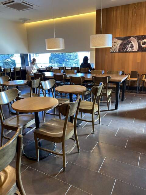 スターバックスコーヒー 八戸田向店（STARBUCKS COFFEE） - 小中野（カフェ）の写真