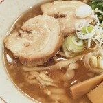 麺の極 はなみち - 一撃醤油（アップ）
