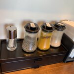 二代目 麺処 くるり - 卓上