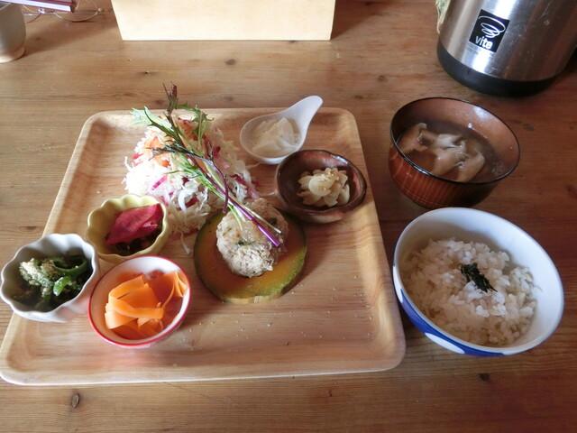 ドットカフェ Do Tto Caf E 岡山 カフェ 食べログ