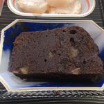 寺田屋 - お酒がガンガンにきいた大人のチョコケーキ