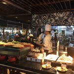 Padi - ではビュッフェへ