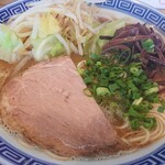 Ideyushouten - 2019年12月　魚介豚骨野菜ラーメン　950円