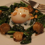 鳥太郎 - ほうれん草とホタテのガーリック炒め