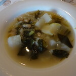 エル ポニエンテ - 塩豚と白隠元豆、カブラのスープ、ガリシア風