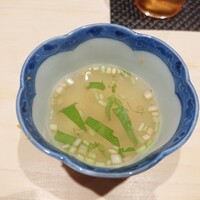 鮨 はしもと - 鯛とクエの出汁