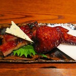 チャーチューブルーチーズ　蜂の巣入り手羽先