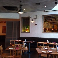 BISTRO FAVORI 代官山 - 広い