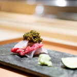 肉屋 雪月花 NAGOYA - 松坂牛ランプの昆布締め クエの昆布締め ベルーガのキャビア