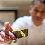 肉屋 雪月花 NAGOYA - 手巻き 松坂牛のもものたたき、 北海道根室の雲丹