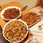 旬菜・旬魚 なかむら - あさりしぐれ煮、数の子わさび漬け