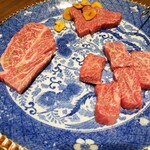 Sumibi Yakiniku Tsuru Gyuu - 